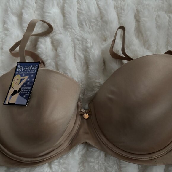 NWT SPANX Bra La Mode bra in Natural Size 38D - Picture 2 of 4